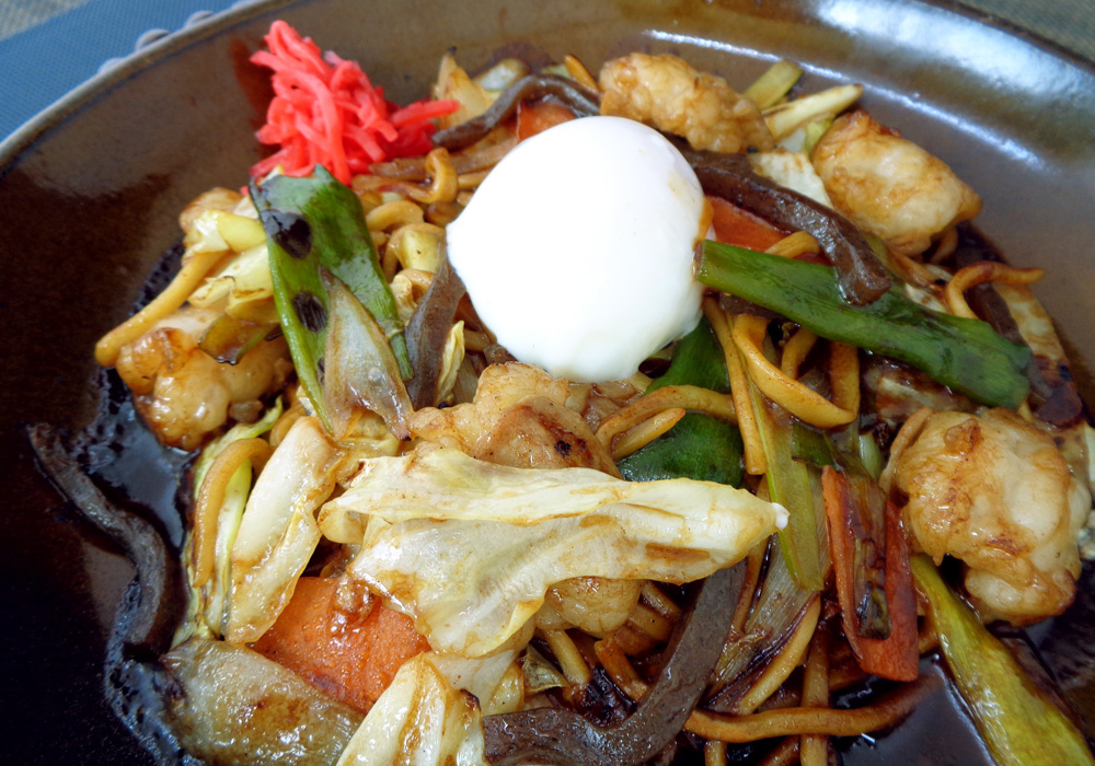 ホルモン焼きそば